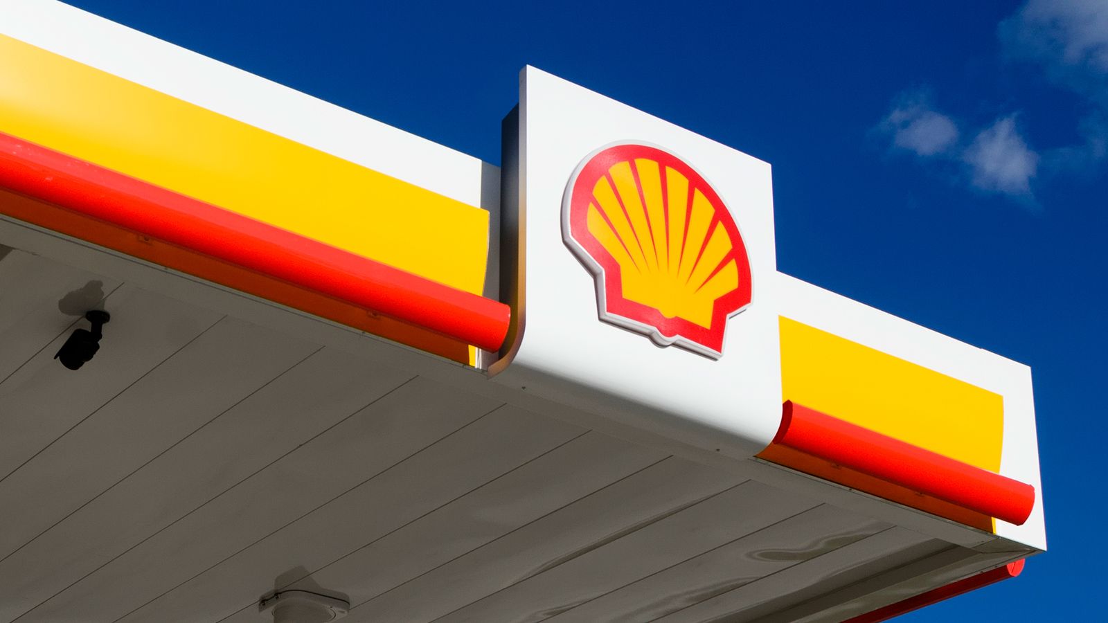 Shell Beats Expectations, Posts Strong Earnings