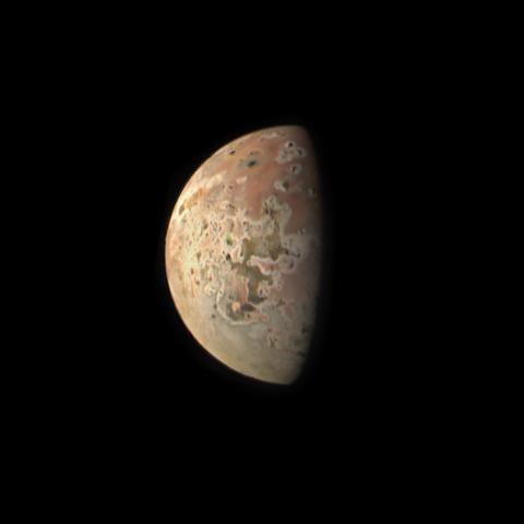 IO AT CLOSEST APPROACH ON MAY 16