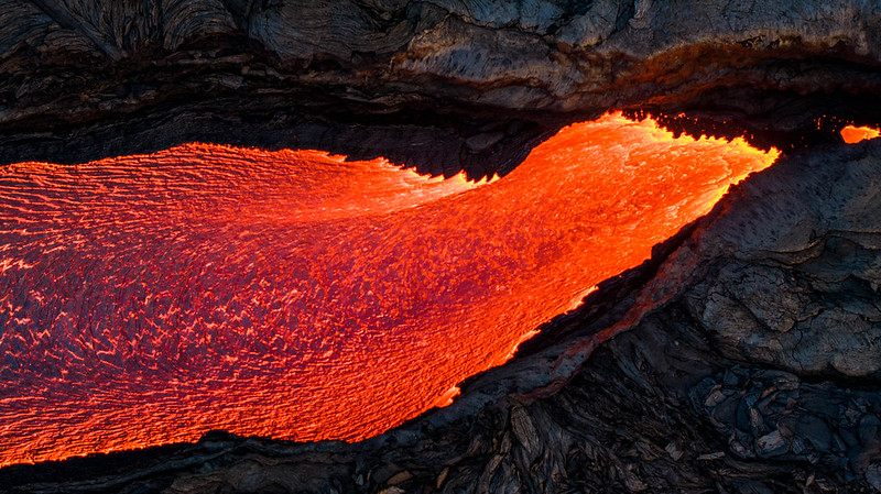 lava from Litli-Hrútur eruption