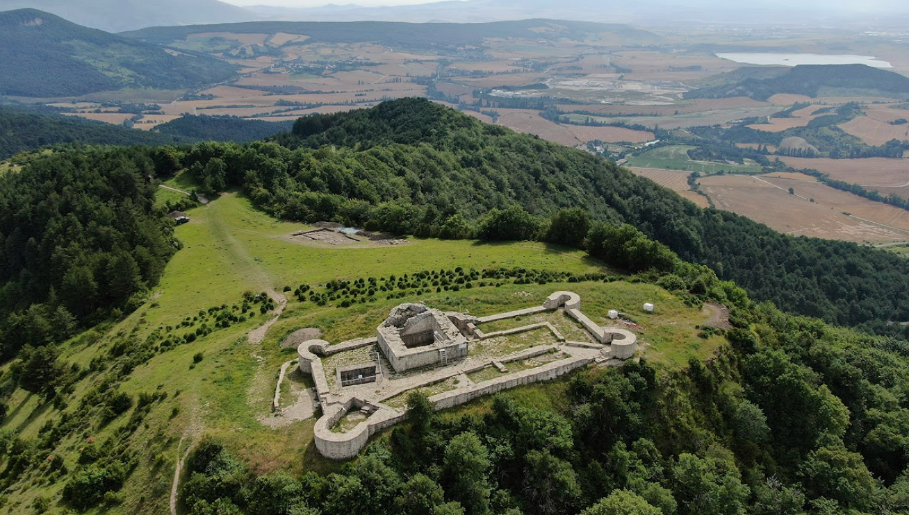 A medieval castle and the Iron Age Irulegi settlement in the Ebro Valley in northern Spain.