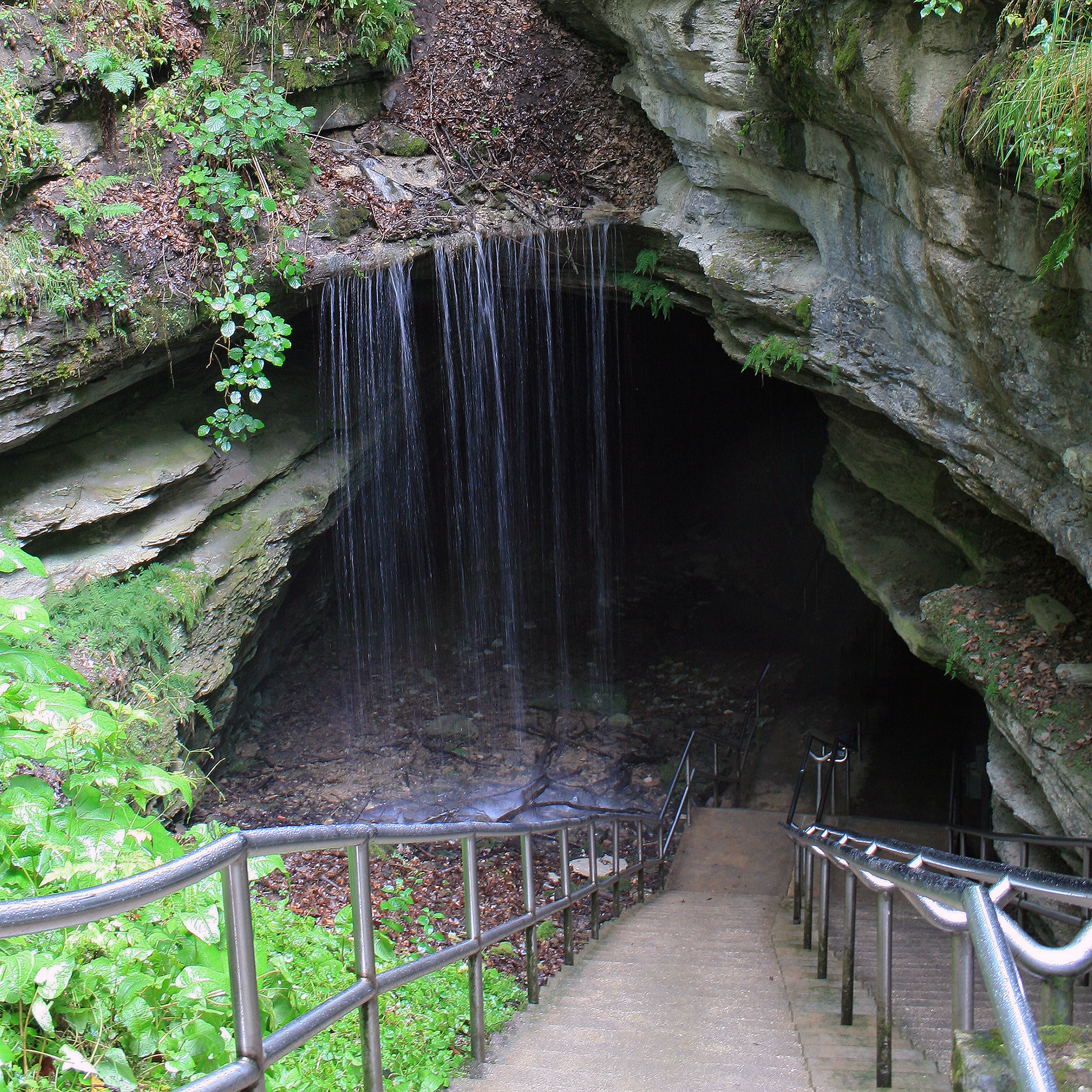 Entrace to Mammoth Cave