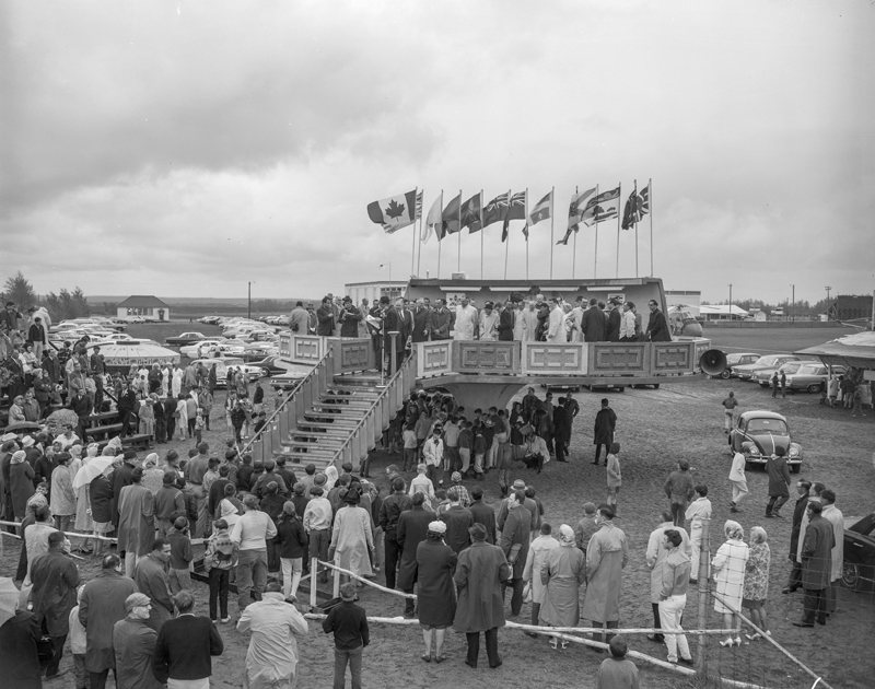 Crowds gathered at the official opening of UFO Landing Pad, St. Paul, Alberta, 1967 Crowds gathered at the official opening of UFO Landing Pad, St. Paul, Alberta, 1967
