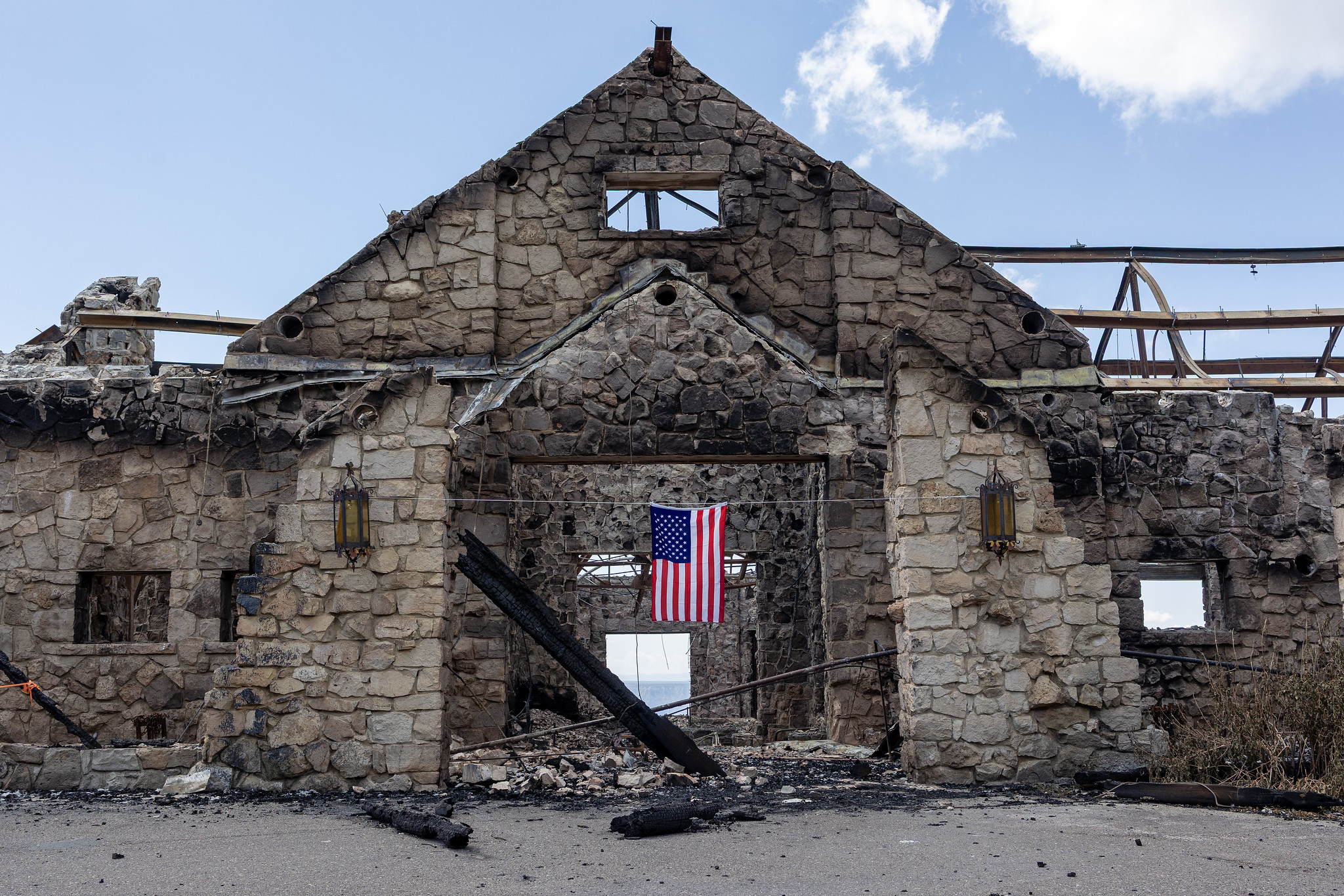 The front entrance to Grand Canyon Lodge as it appeared on July 18, 2025. The lodge was destroyed by the Dragon Bravo Fire July 12-13, 2025. NPS Photo/Matt Jenkins The front entrance to Grand Canyon Lodge as it appeared on July 18, 2025. The lodge was destroyed by the Dragon Bravo Fire July 12-13, 2025. NPS Photo/Matt Jenkins