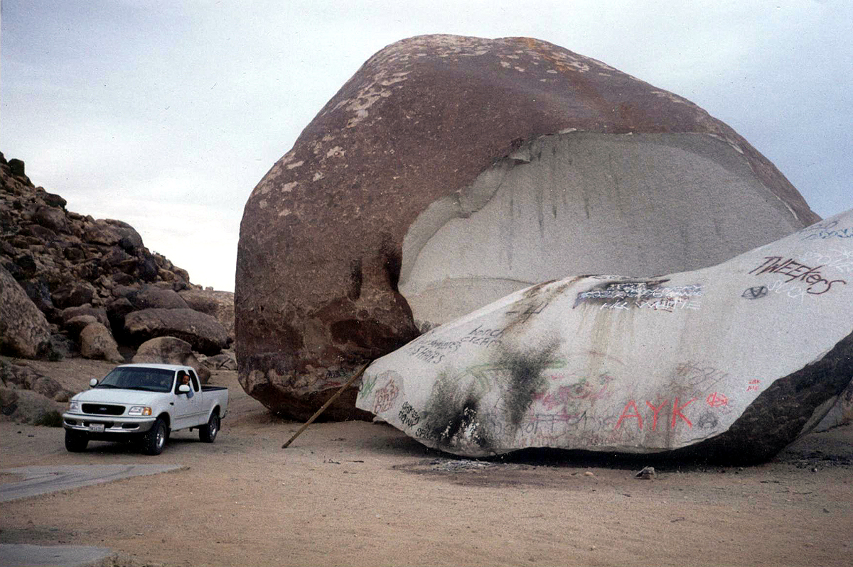 Giant Rock, with pickup truck for scale. Giant Rock, with pickup truck for scale.